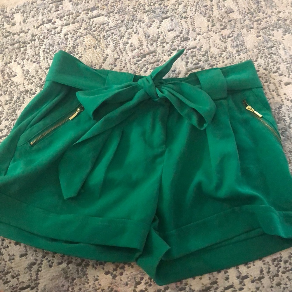 Women’s Tie shorts